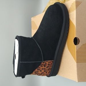 Koolaburra by UGG Short Black Bootie Boot Leopard